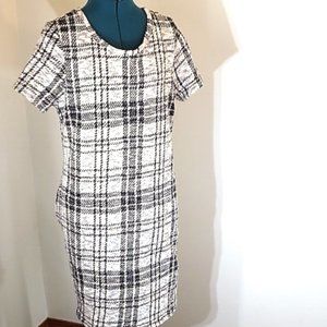 Kaileigh, Plaid cotton dress with pockets, size Large